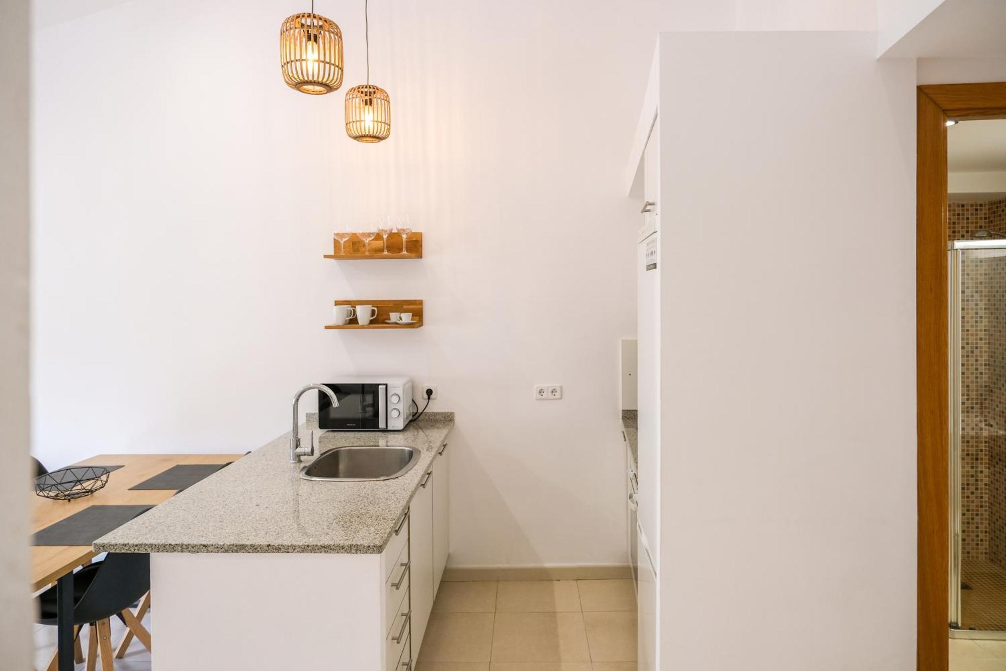 Ca Leudald 3 Apartamento En Besalu Con Terraza Luaran gambar