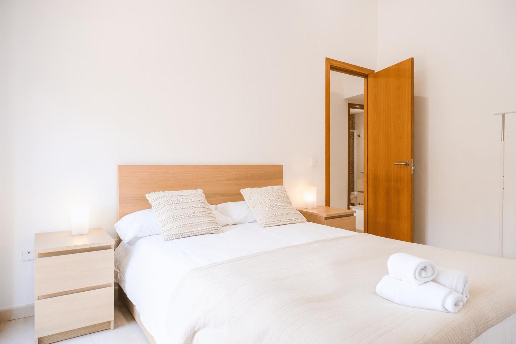 Ca Leudald 3 Apartamento En Besalu Con Terraza Luaran gambar