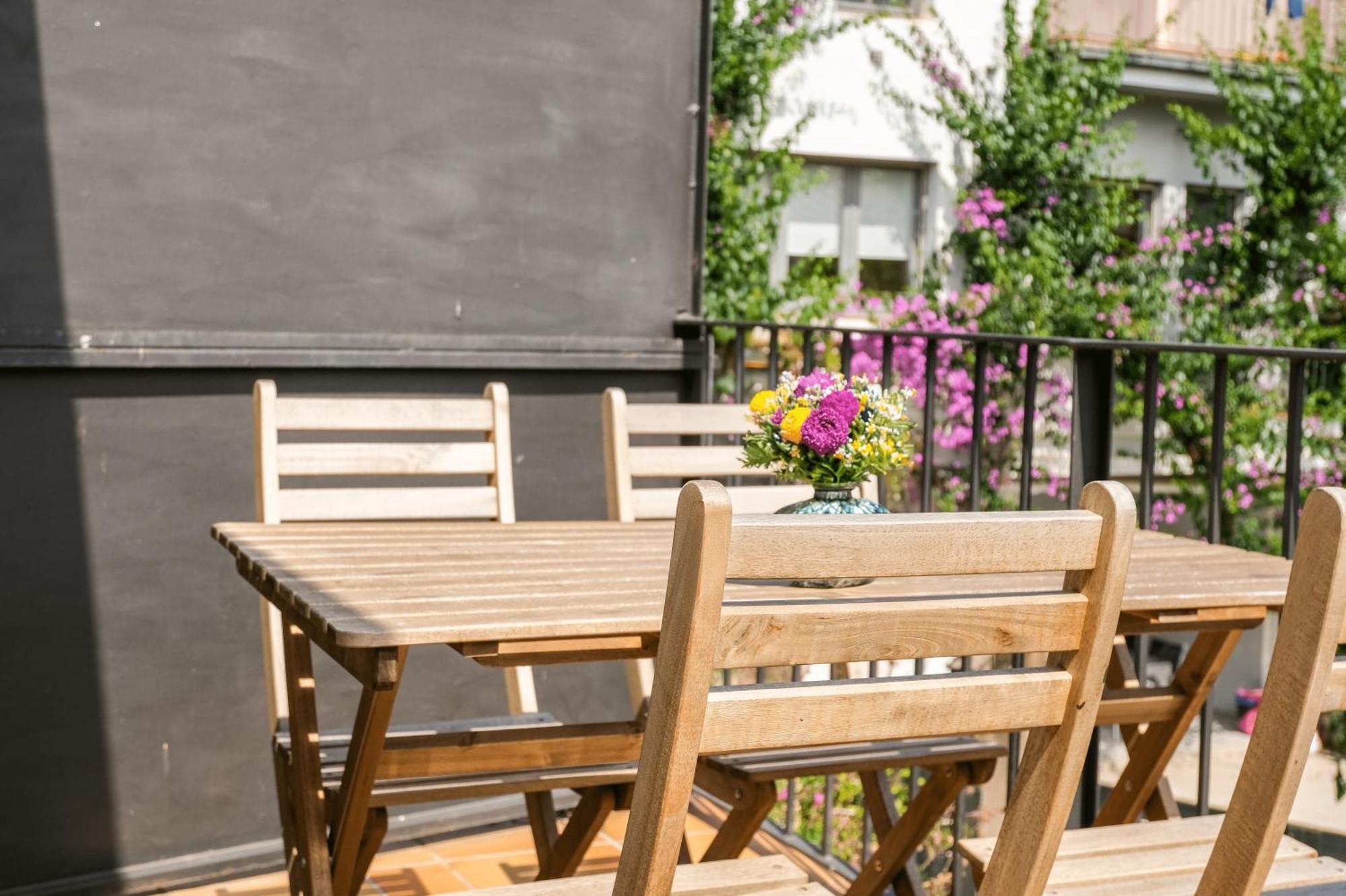Ca Leudald 3 Apartamento En Besalu Con Terraza Luaran gambar
