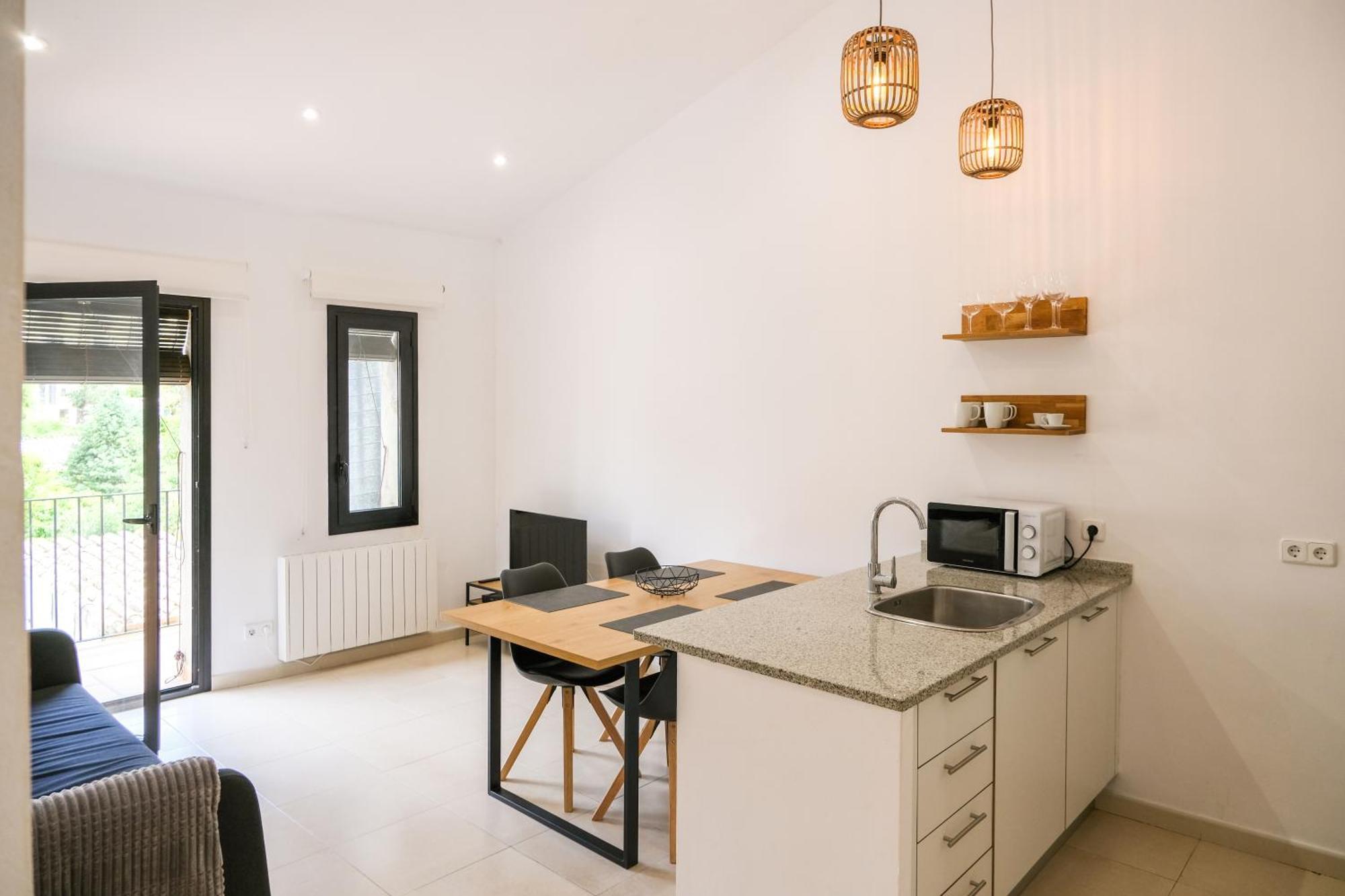 Ca Leudald 3 Apartamento En Besalu Con Terraza Luaran gambar