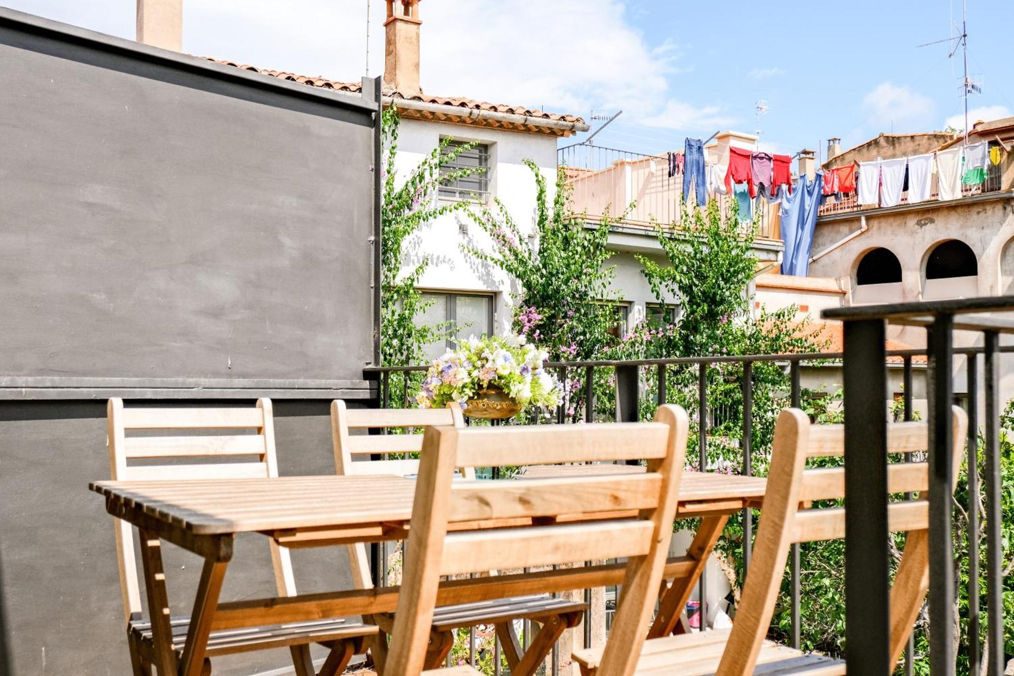 Ca Leudald 3 Apartamento En Besalu Con Terraza Luaran gambar